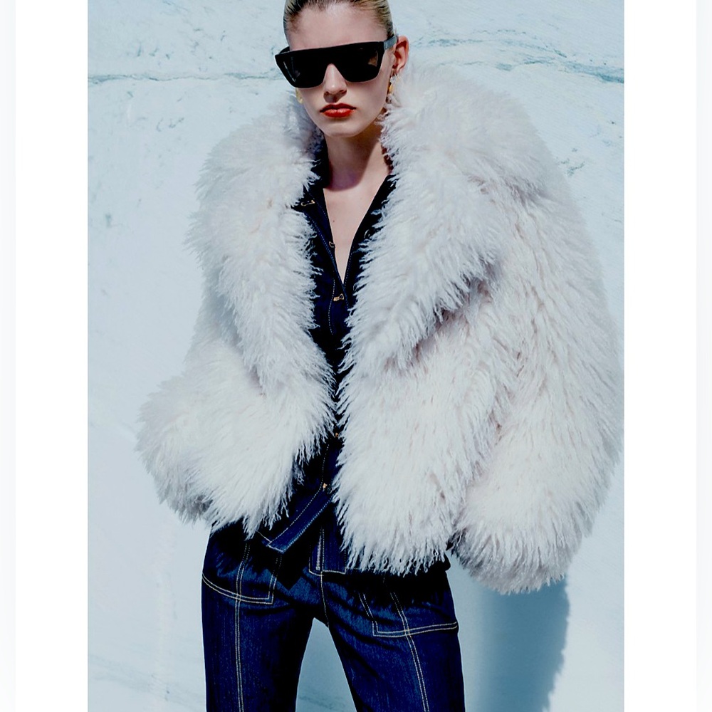 Cinq A Cept Cade Faux Fur Short Coat